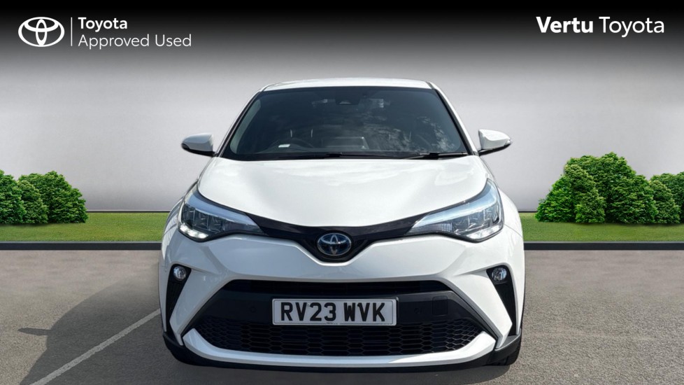 Toyota C-HR 1.8 Hybrid Design 5dr CVT Hybrid Hatchback - Image 22