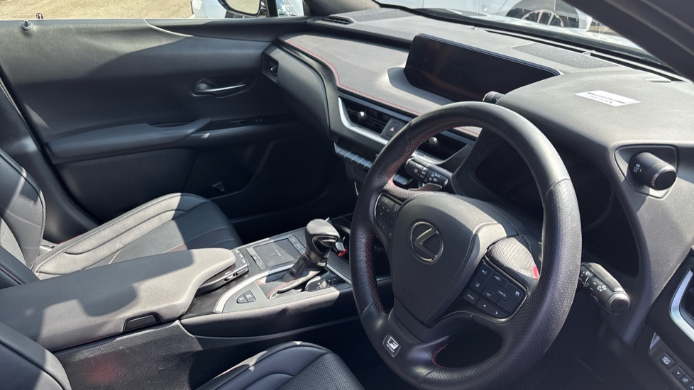 Lexus UX 250h 2.0 F-Sport 5dr CVT [Nav] Hybrid Hatchback - Image 12