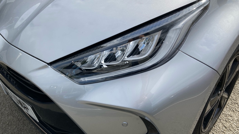 Toyota Yaris 1.5 Hybrid 130 Excel 5dr CVT Hybrid Hatchback - Image 20
