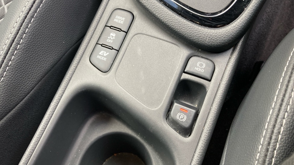 Toyota Yaris 1.5 Hybrid 130 Excel 5dr CVT Hybrid Hatchback - Image 48