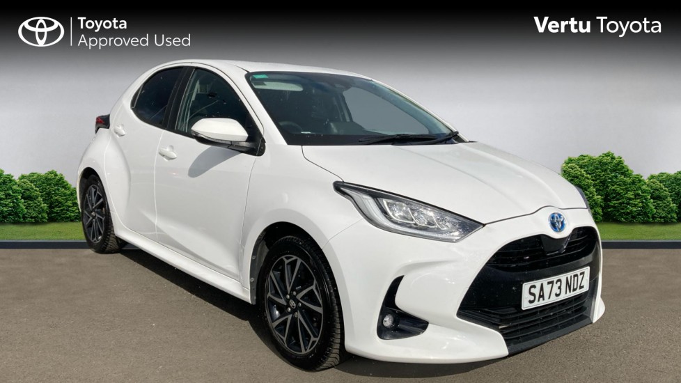 Toyota Yaris 1.5 Hybrid Design 5dr CVT Hybrid Hatchback - Image 1