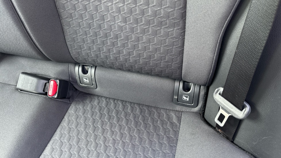 Toyota Yaris 1.5 Hybrid Icon 5dr CVT Hybrid Hatchback - Image 14