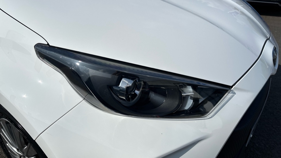 Toyota Yaris 1.5 Hybrid Icon 5dr CVT Hybrid Hatchback - Image 20