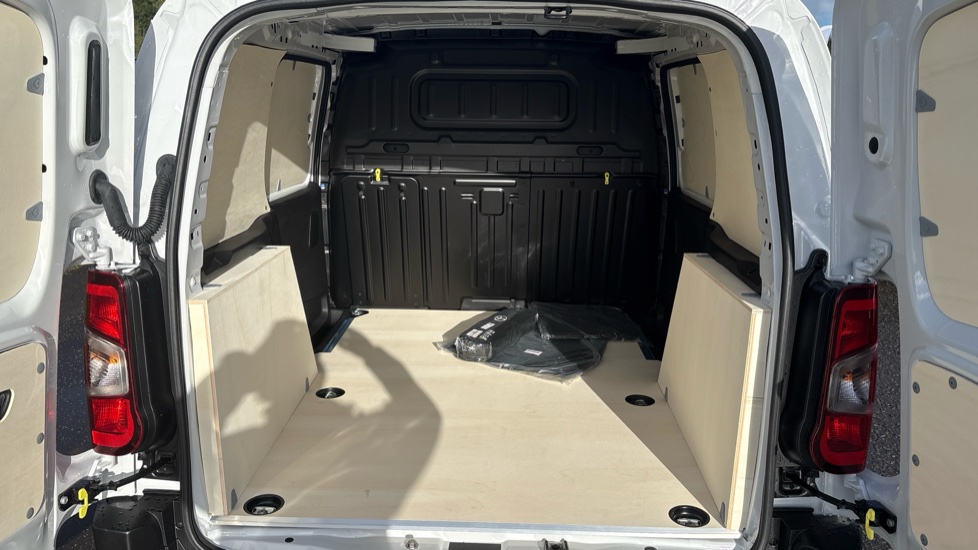 Toyota Proace City L1 Diesel 1.5D 100 Icon Van - Image 13