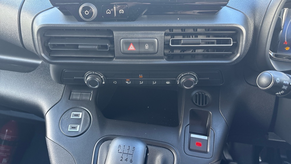Toyota Proace City L1 Diesel 1.5D 100 Icon Van - Image 37