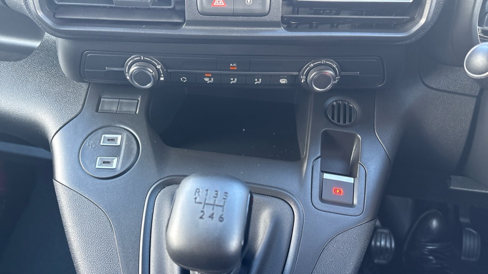 Toyota Proace City L1 Diesel 1.5D 100 Icon Van - Image 40