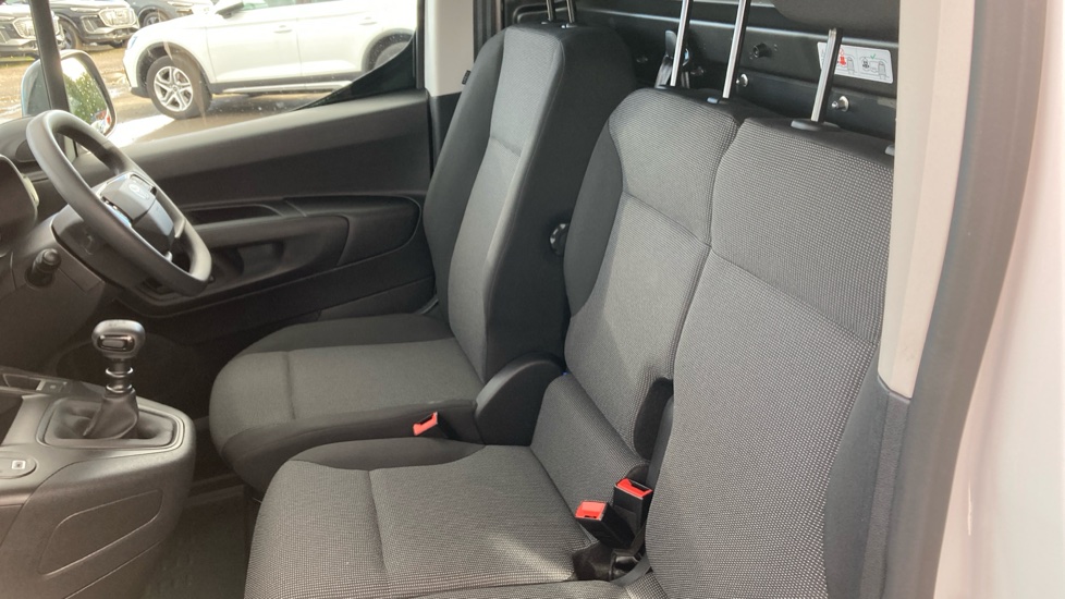 Toyota Proace City L1 Diesel 1.5D 100 Icon Van - Image 17