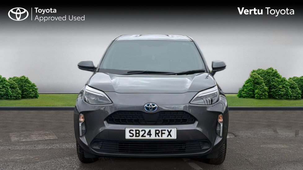 Toyota Yaris Cross 1.5 Hybrid Icon 5dr CVT Hybrid Estate - Image 22