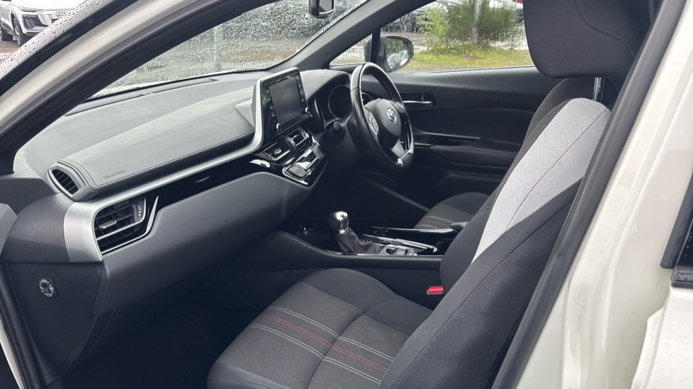 Toyota C-HR 1.8 Hybrid GR Sport 5dr CVT Hybrid Hatchback - Image 5