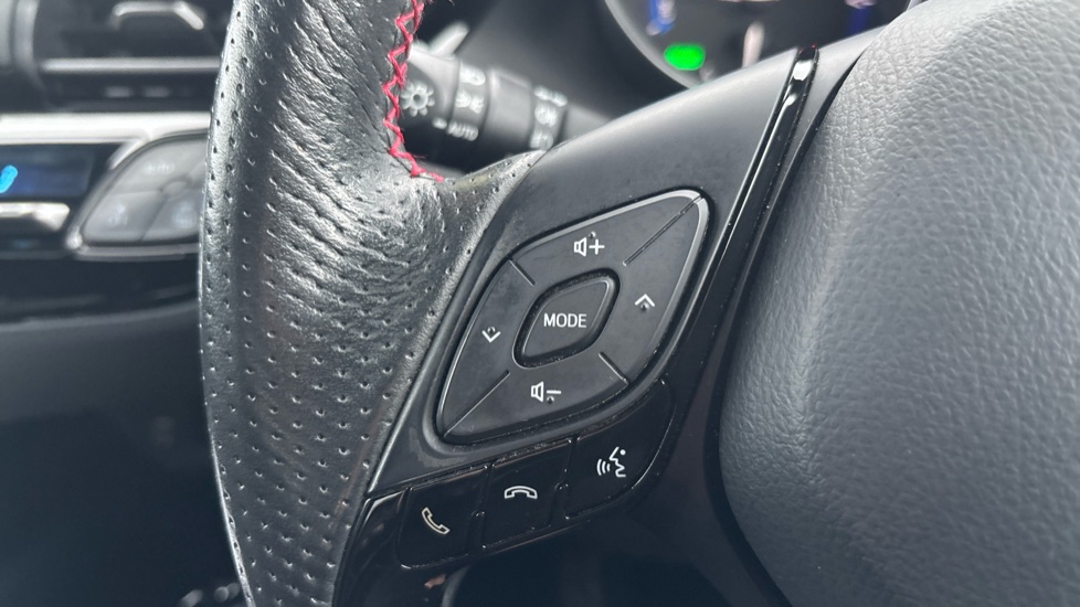 Toyota C-HR 1.8 Hybrid GR Sport 5dr CVT Hybrid Hatchback - Image 34
