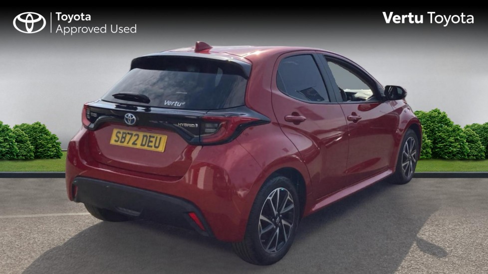 Toyota Yaris 1.5 Hybrid Design 5dr CVT Hybrid Hatchback - Image 2