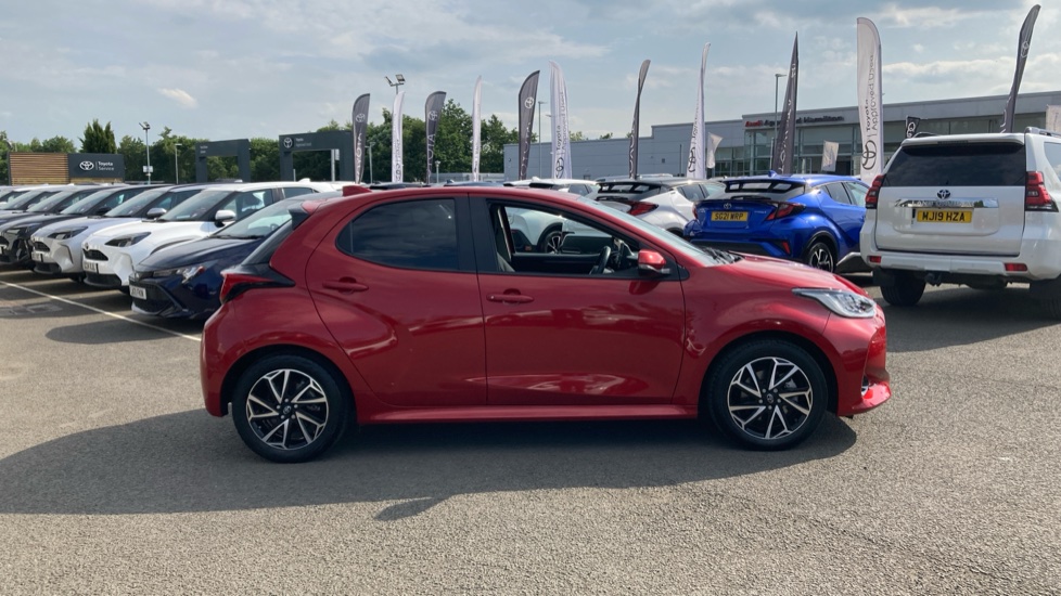 Toyota Yaris 1.5 Hybrid Design 5dr CVT Hybrid Hatchback - Image 23