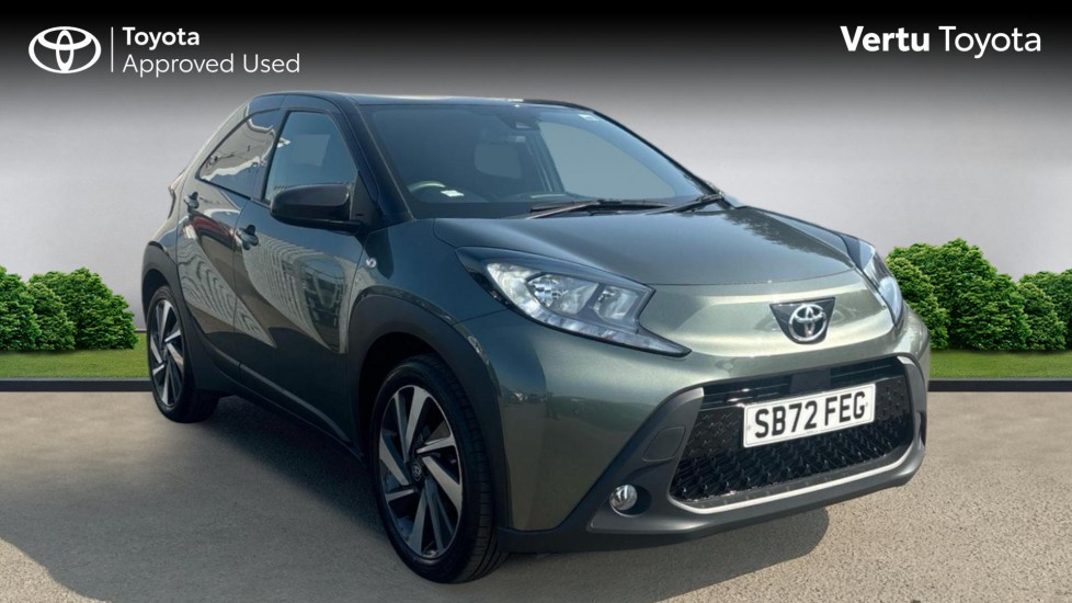 Toyota Aygo X 1.0 VVT-i Edge 5dr Auto Petrol Hatchback - Image 1
