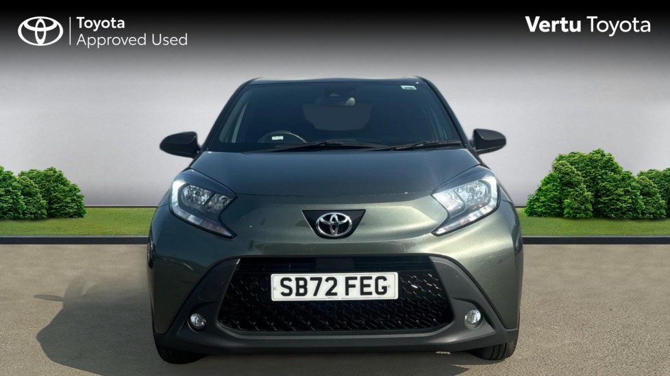 Toyota Aygo X 1.0 VVT-i Edge 5dr Auto Petrol Hatchback - Image 22