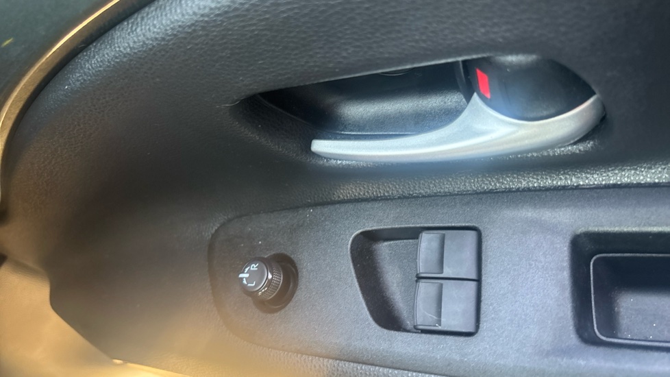 Toyota Aygo X 1.0 VVT-i Edge 5dr Auto Petrol Hatchback - Image 37
