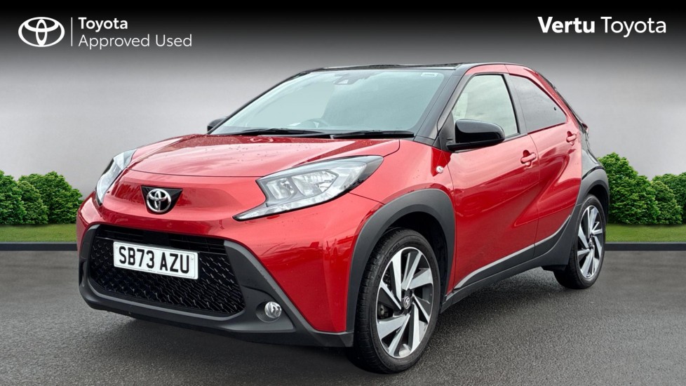 Toyota Aygo X 1.0 VVT-i Edge 5dr Auto Petrol Hatchback - Image 3