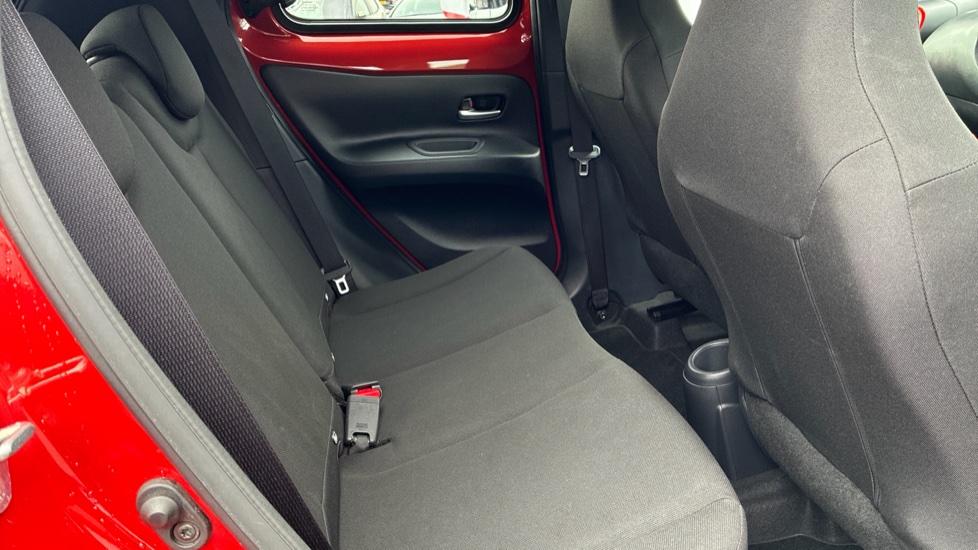 Toyota Aygo X 1.0 VVT-i Edge 5dr Auto Petrol Hatchback - Image 8
