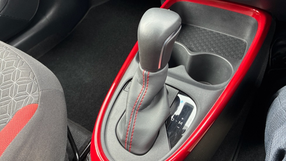 Toyota Aygo X 1.0 VVT-i Edge 5dr Auto Petrol Hatchback - Image 37