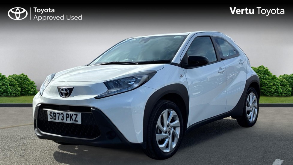 Toyota Aygo X 1.0 VVT-i Pure 5dr Petrol Hatchback - Image 3