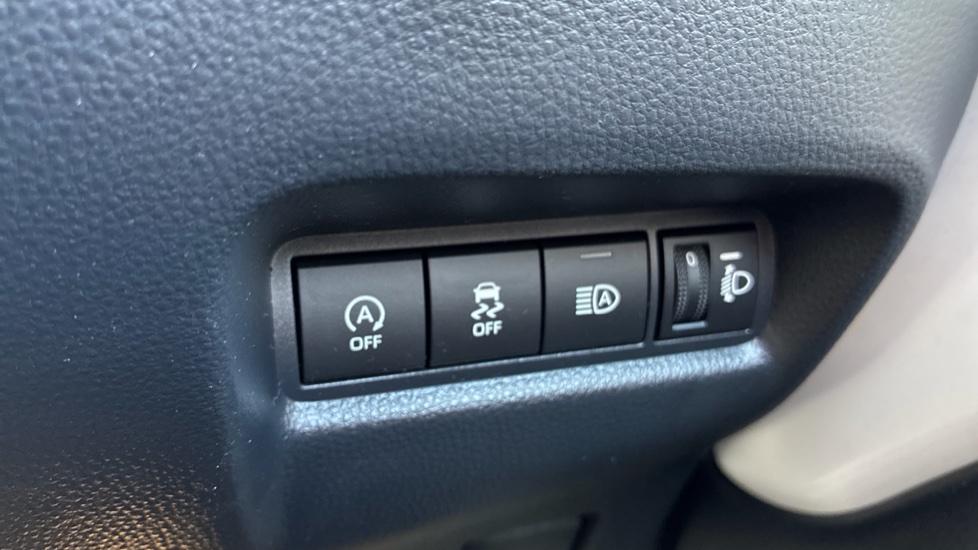 Toyota Aygo X 1.0 VVT-i Pure 5dr Petrol Hatchback - Image 30