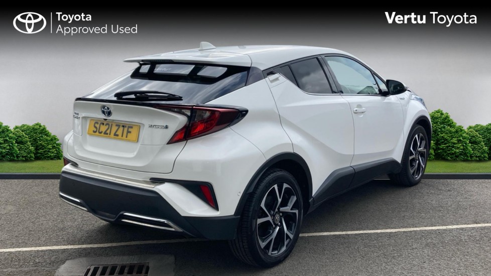 Toyota C-HR 2.0 Hybrid Design 5dr CVT Hybrid Hatchback - Image 2