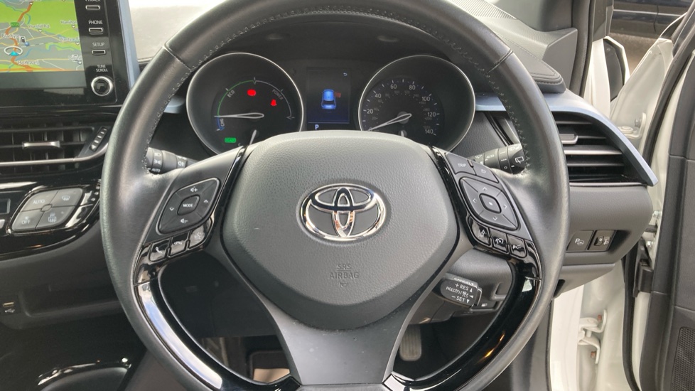 Toyota C-HR 2.0 Hybrid Design 5dr CVT Hybrid Hatchback - Image 10
