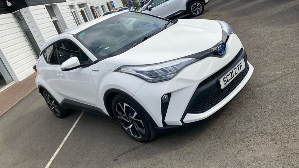 Toyota C-HR 2.0 Hybrid Design 5dr CVT Hybrid Hatchback - Image 34