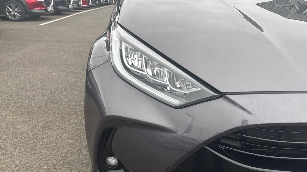 Toyota Yaris 1.5 Hybrid Design 5dr CVT Hybrid Hatchback - Image 20