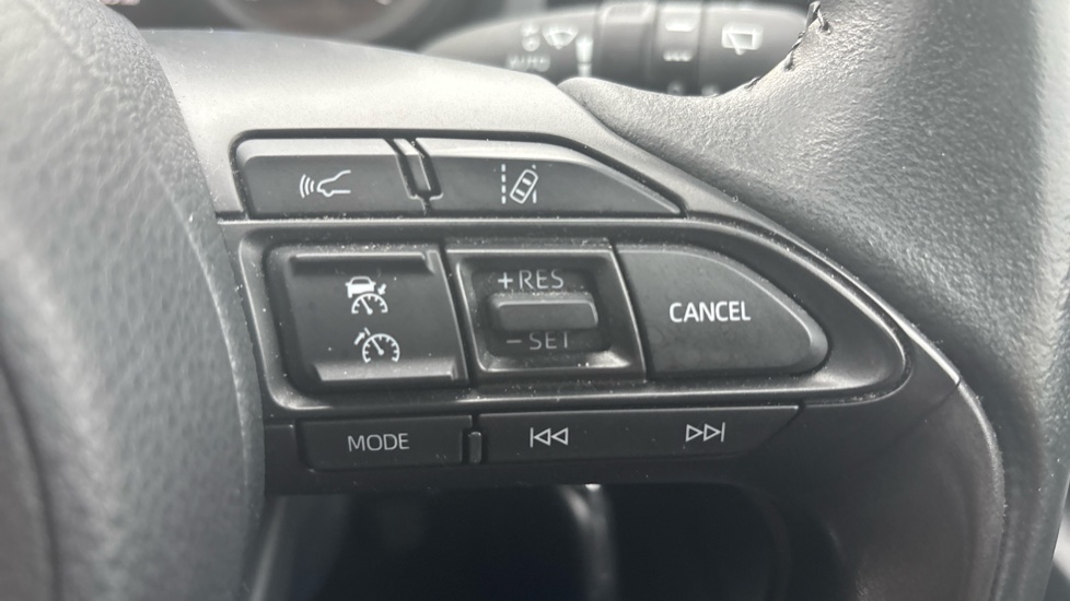 Toyota Yaris 1.5 Hybrid Design 5dr CVT Hybrid Hatchback - Image 44