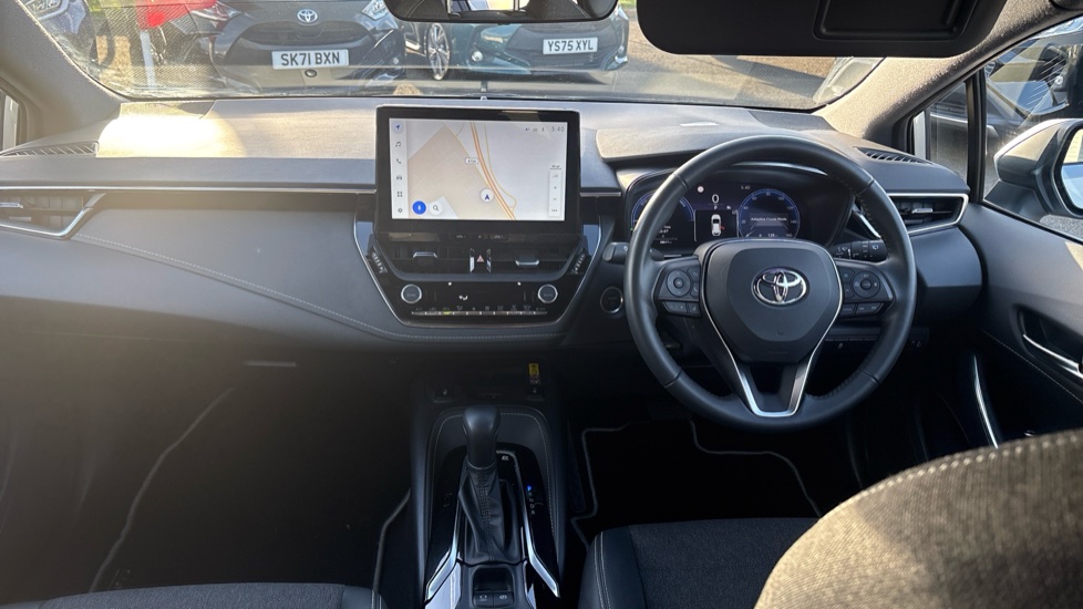 Toyota Corolla 1.8 Hybrid Design 5dr CVT Hybrid Hatchback - Image 6