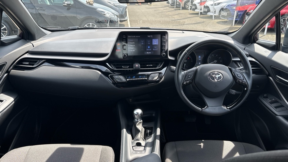 Toyota C-HR 1.8 Hybrid Icon 5dr CVT Hybrid Hatchback - Image 6