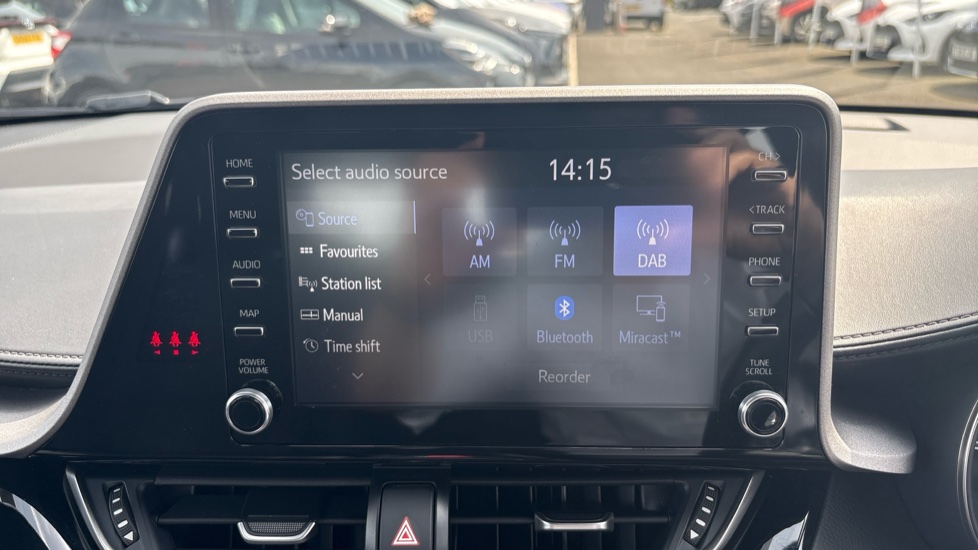 Toyota C-HR 1.8 Hybrid Icon 5dr CVT Hybrid Hatchback - Image 9