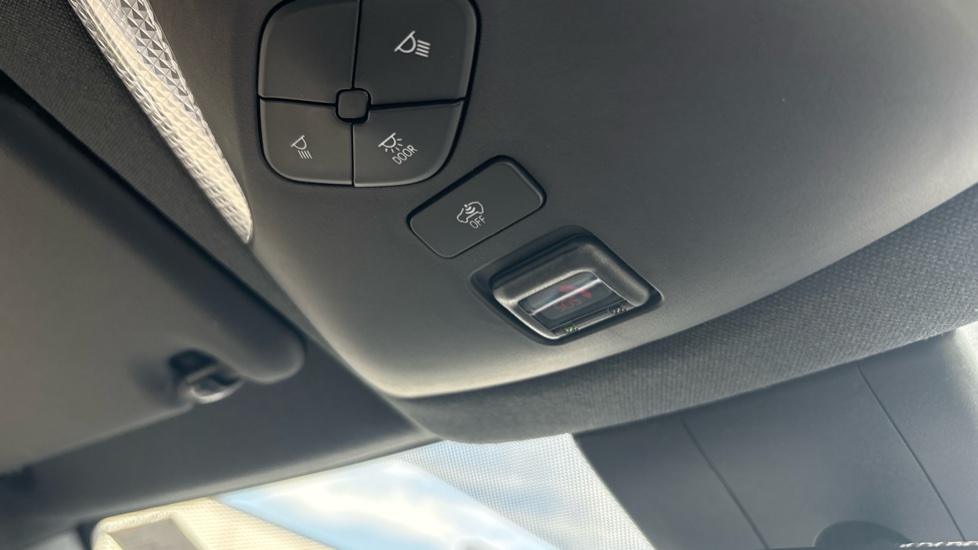 Toyota C-HR 1.8 Hybrid Icon 5dr CVT Hybrid Hatchback - Image 19