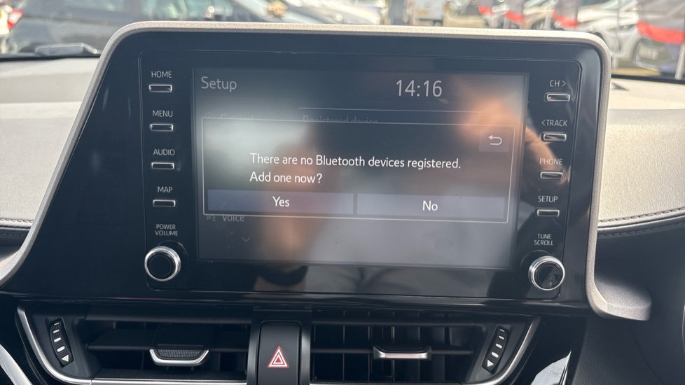 Toyota C-HR 1.8 Hybrid Icon 5dr CVT Hybrid Hatchback - Image 37