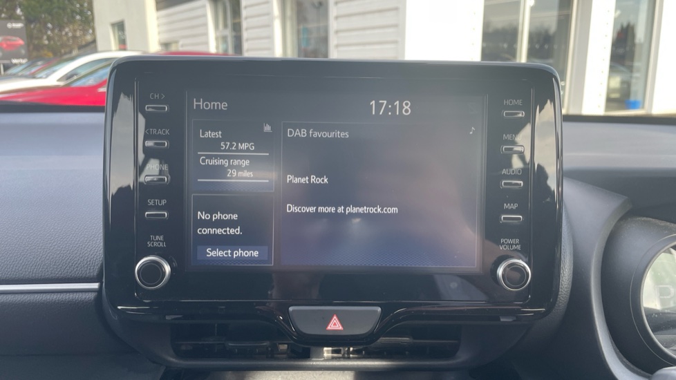 Toyota Yaris Cross 1.5 Hybrid Icon 5dr CVT Hybrid Estate - Image 9