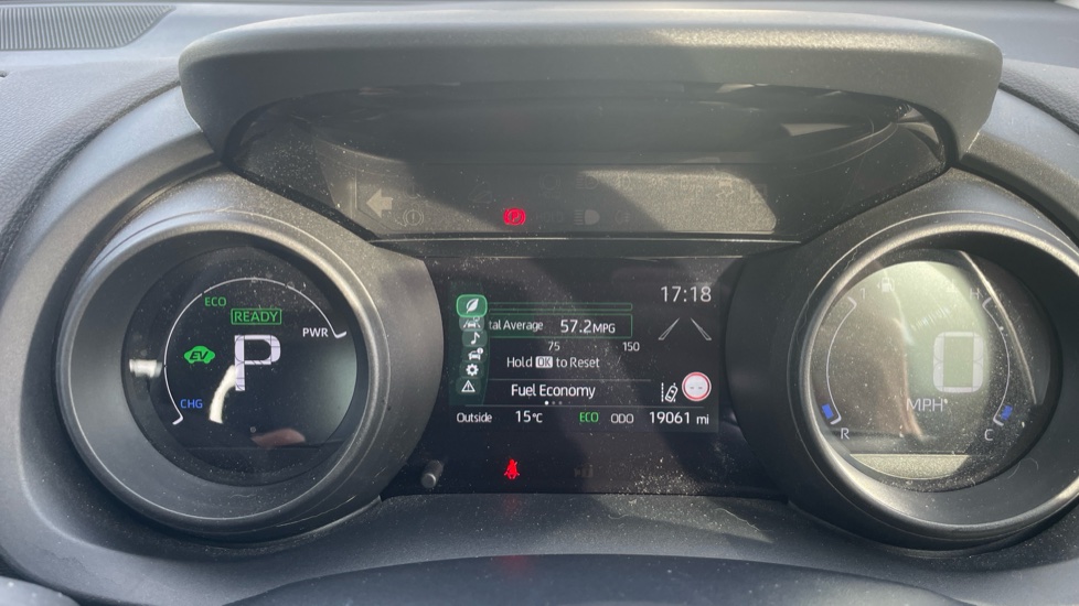 Toyota Yaris Cross 1.5 Hybrid Icon 5dr CVT Hybrid Estate - Image 11