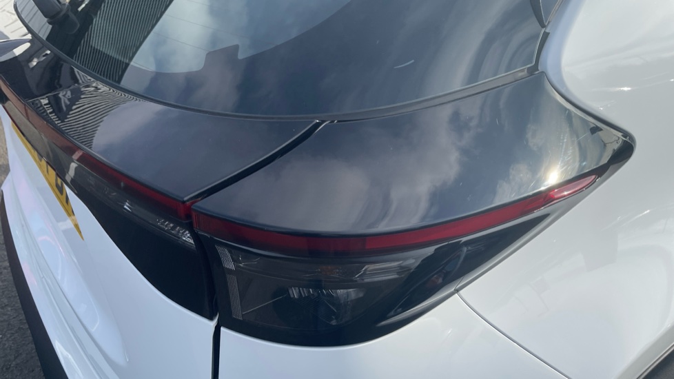 Toyota Yaris Cross 1.5 Hybrid Icon 5dr CVT Hybrid Estate - Image 21