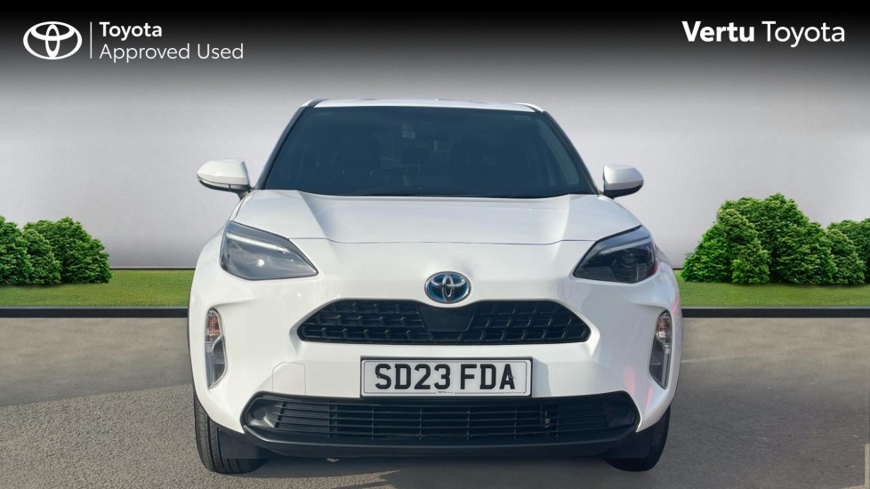 Toyota Yaris Cross 1.5 Hybrid Icon 5dr CVT Hybrid Estate - Image 22
