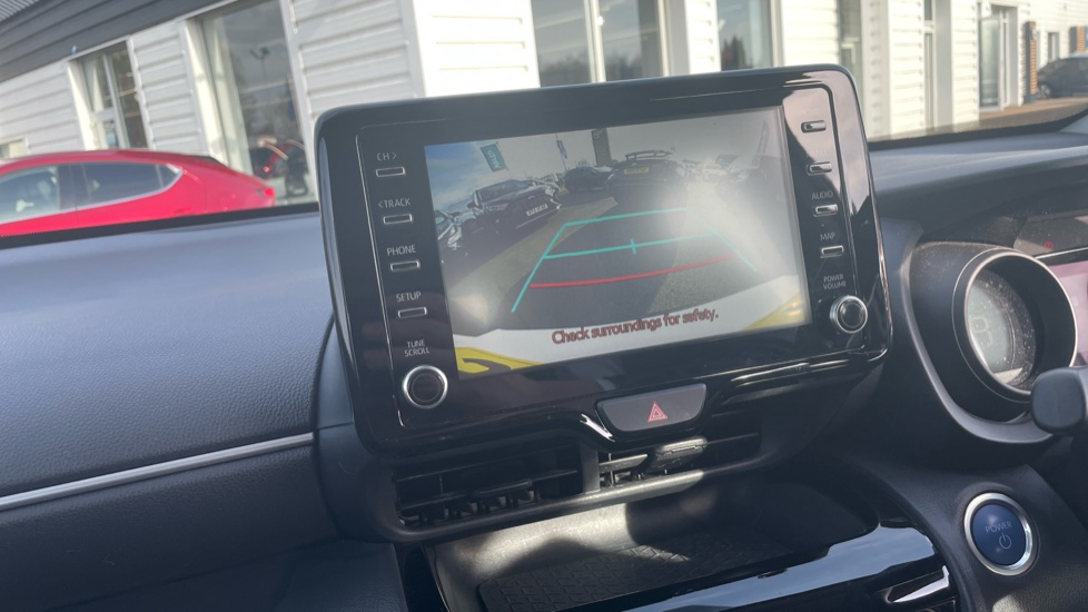 Toyota Yaris Cross 1.5 Hybrid Icon 5dr CVT Hybrid Estate - Image 41
