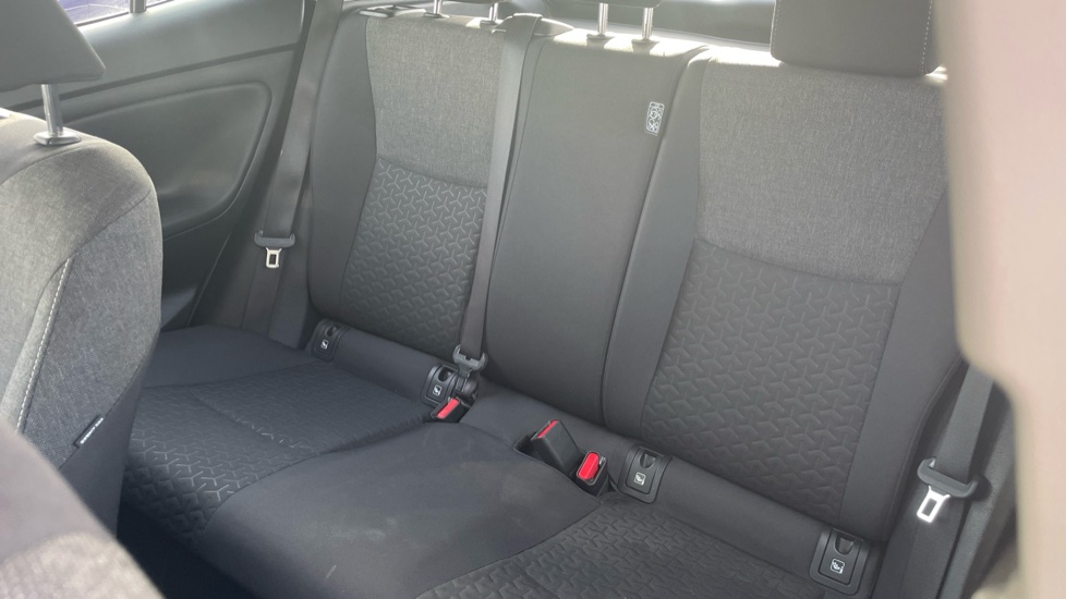 Toyota Yaris Cross 1.5 Hybrid Icon 5dr CVT Hybrid Estate - Image 53