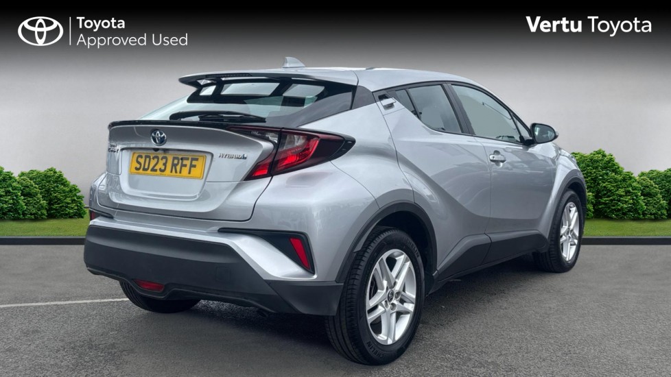 Toyota C-HR 1.8 Hybrid Icon 5dr CVT Hybrid Hatchback - Image 2