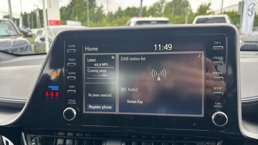 Toyota C-HR 1.8 Hybrid Icon 5dr CVT Hybrid Hatchback - Image 9