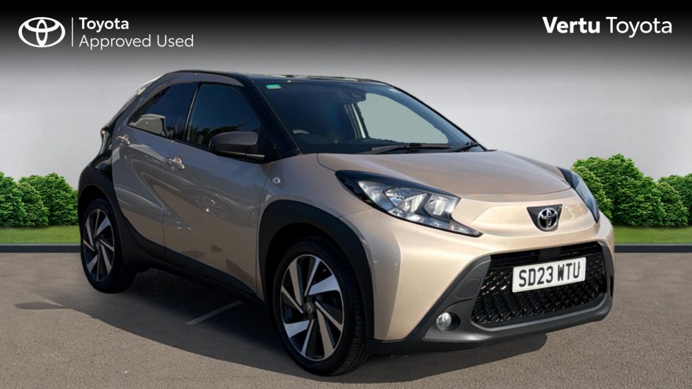 Toyota Aygo X 1.0 VVT-i Edge 5dr Petrol Hatchback - Image 1