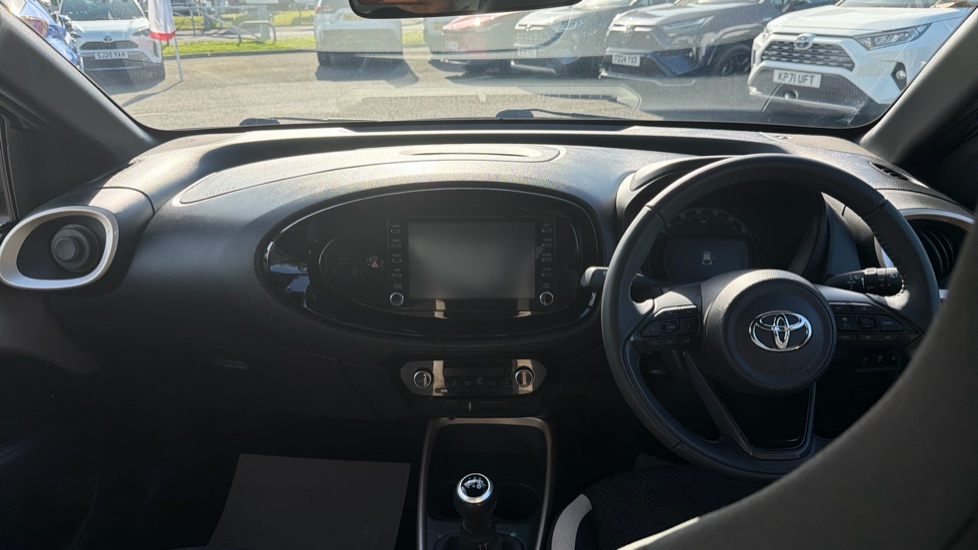 Toyota Aygo X 1.0 VVT-i Edge 5dr Petrol Hatchback - Image 6