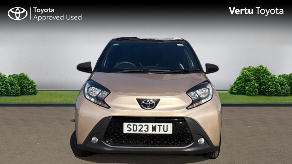 Toyota Aygo X 1.0 VVT-i Edge 5dr Petrol Hatchback - Image 22