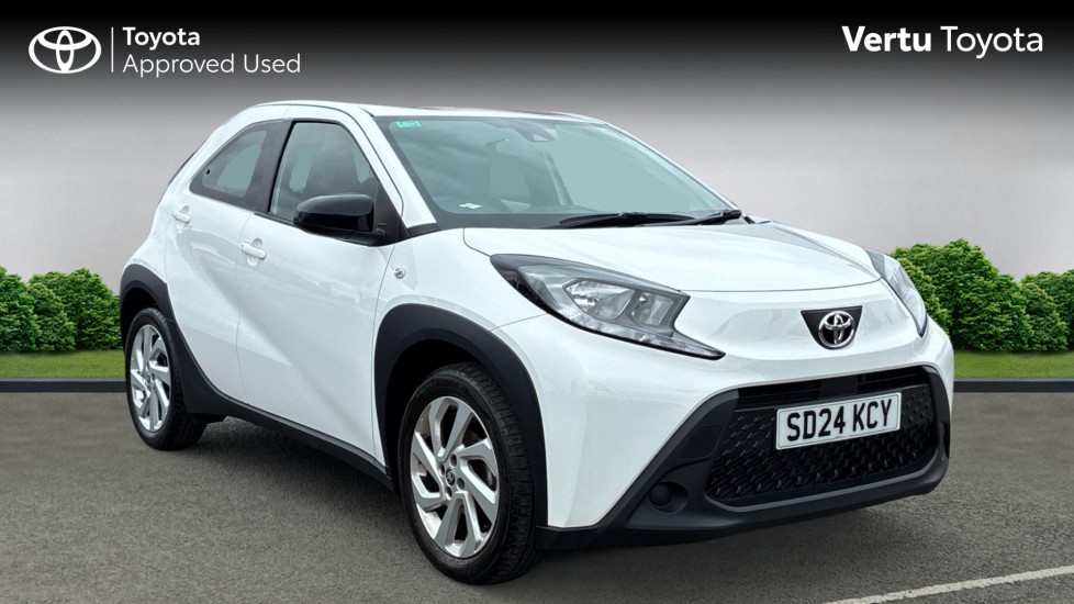 Toyota Aygo X 1.0 VVT-i Pure 5dr Petrol Hatchback - Image 1