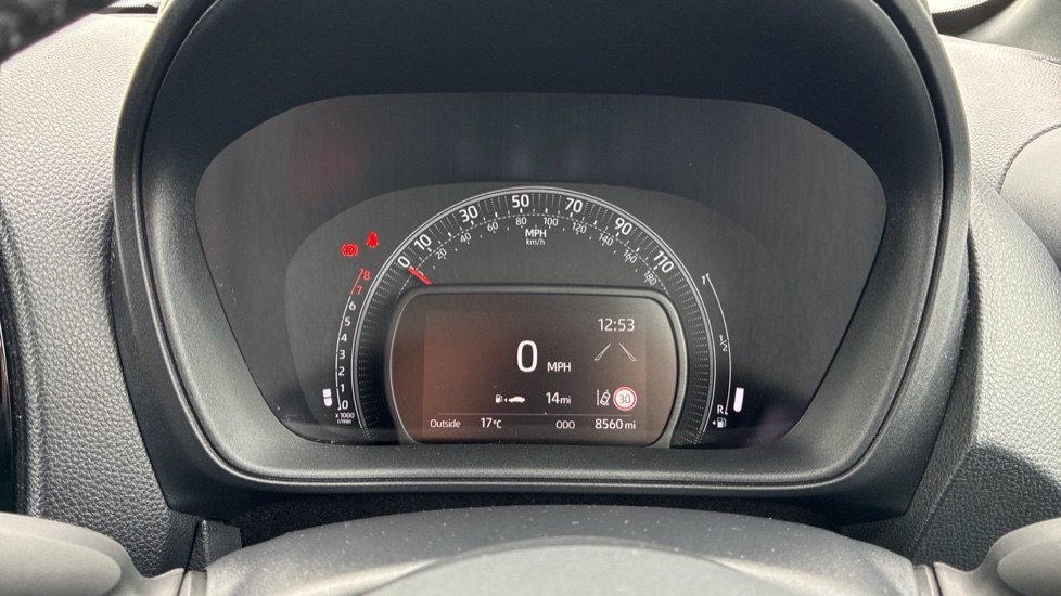 Toyota Aygo X 1.0 VVT-i Pure 5dr Petrol Hatchback - Image 11