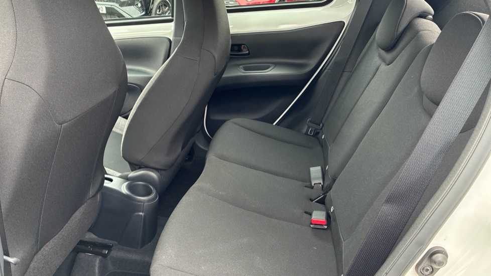 Toyota Aygo X 1.0 VVT-i Pure 5dr Petrol Hatchback - Image 15