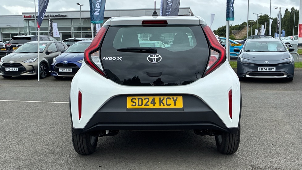 Toyota Aygo X 1.0 VVT-i Pure 5dr Petrol Hatchback - Image 26
