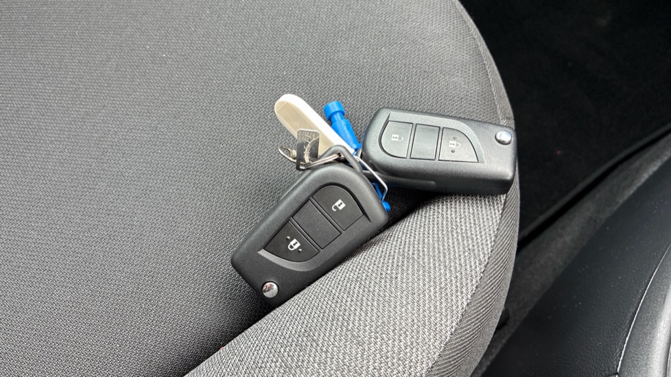 Toyota Aygo X 1.0 VVT-i Pure 5dr Petrol Hatchback - Image 28